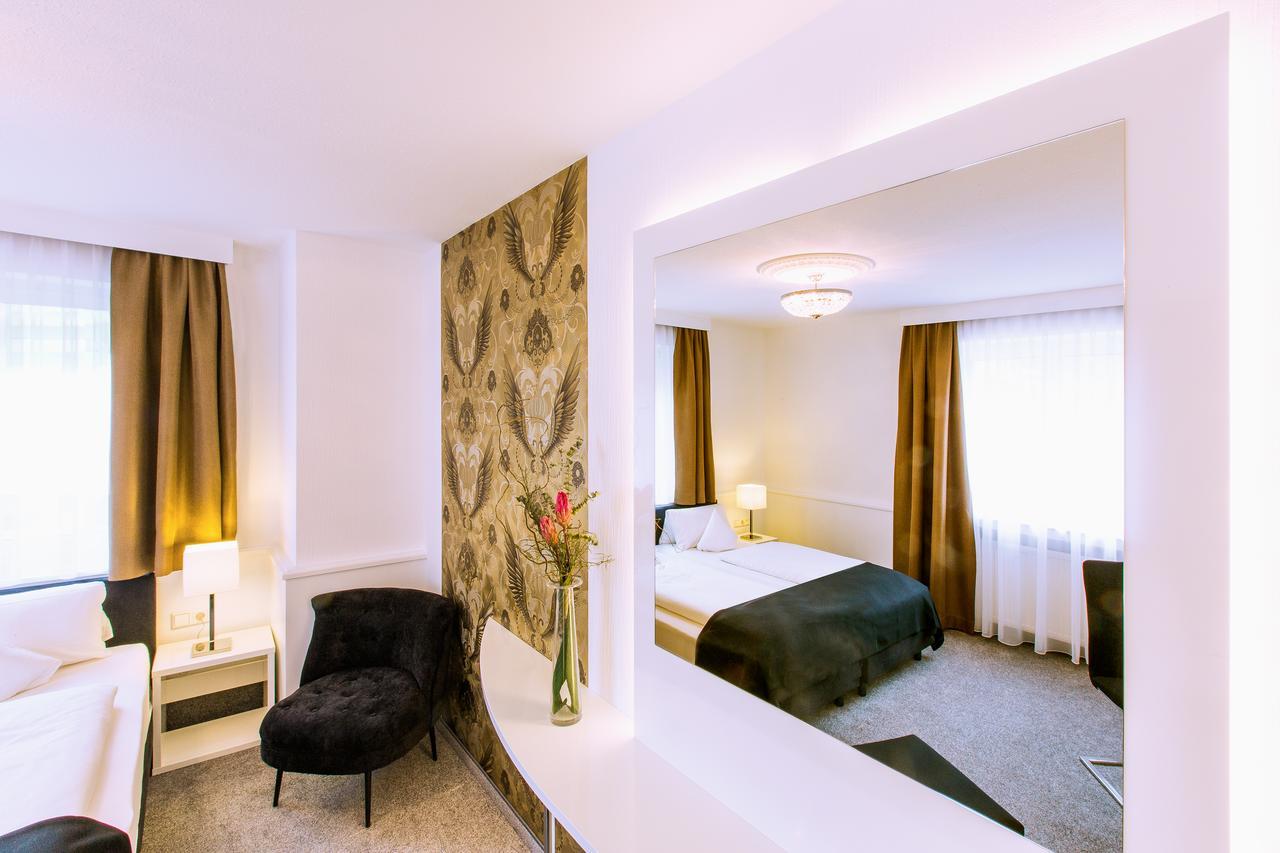 Hotel Hellers Twenty Four II -24H-Check-In- FDH Extérieur photo